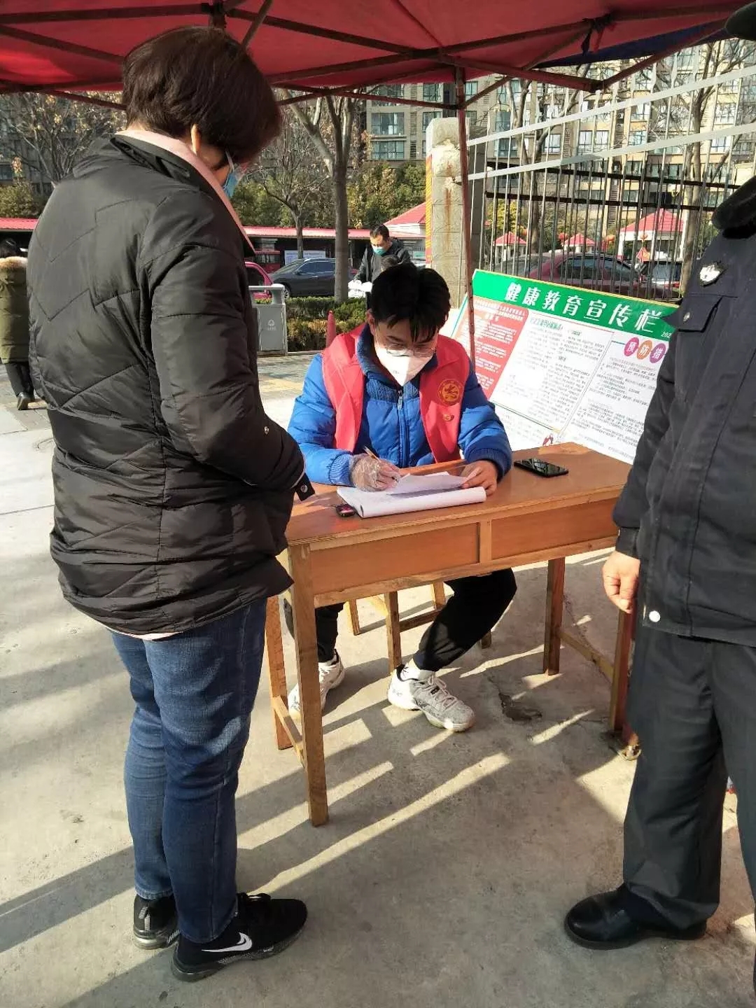 ����������