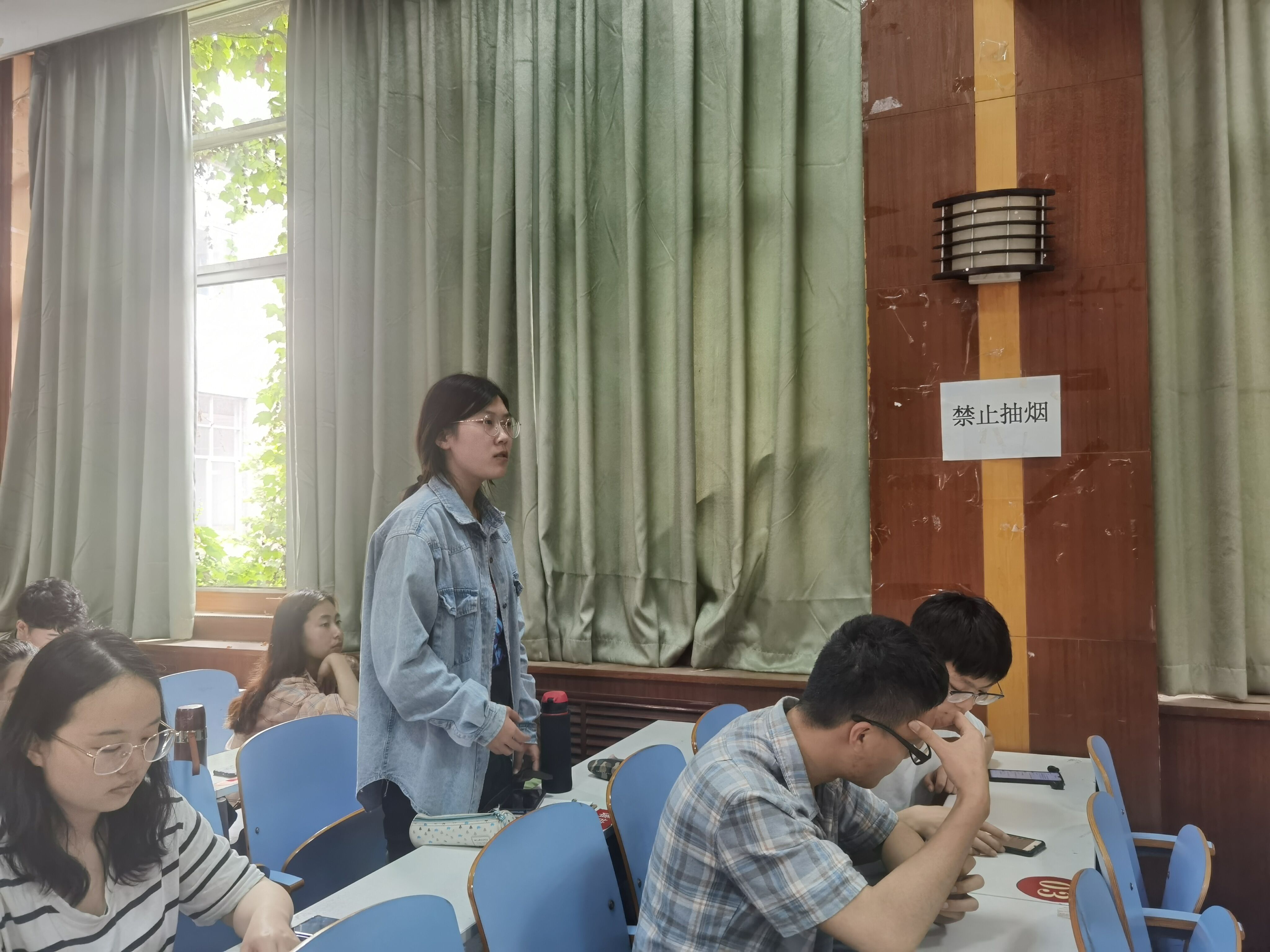 ����������