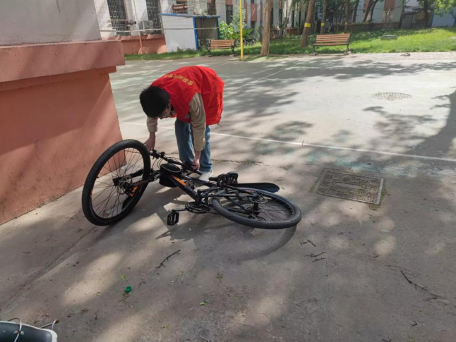 ����������