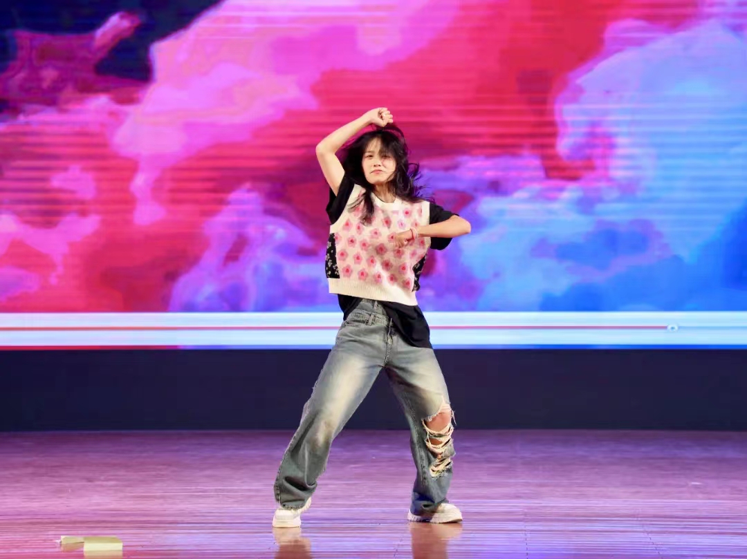 ����������