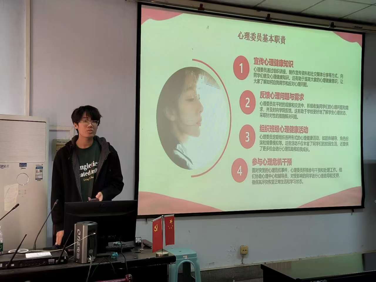 ����������