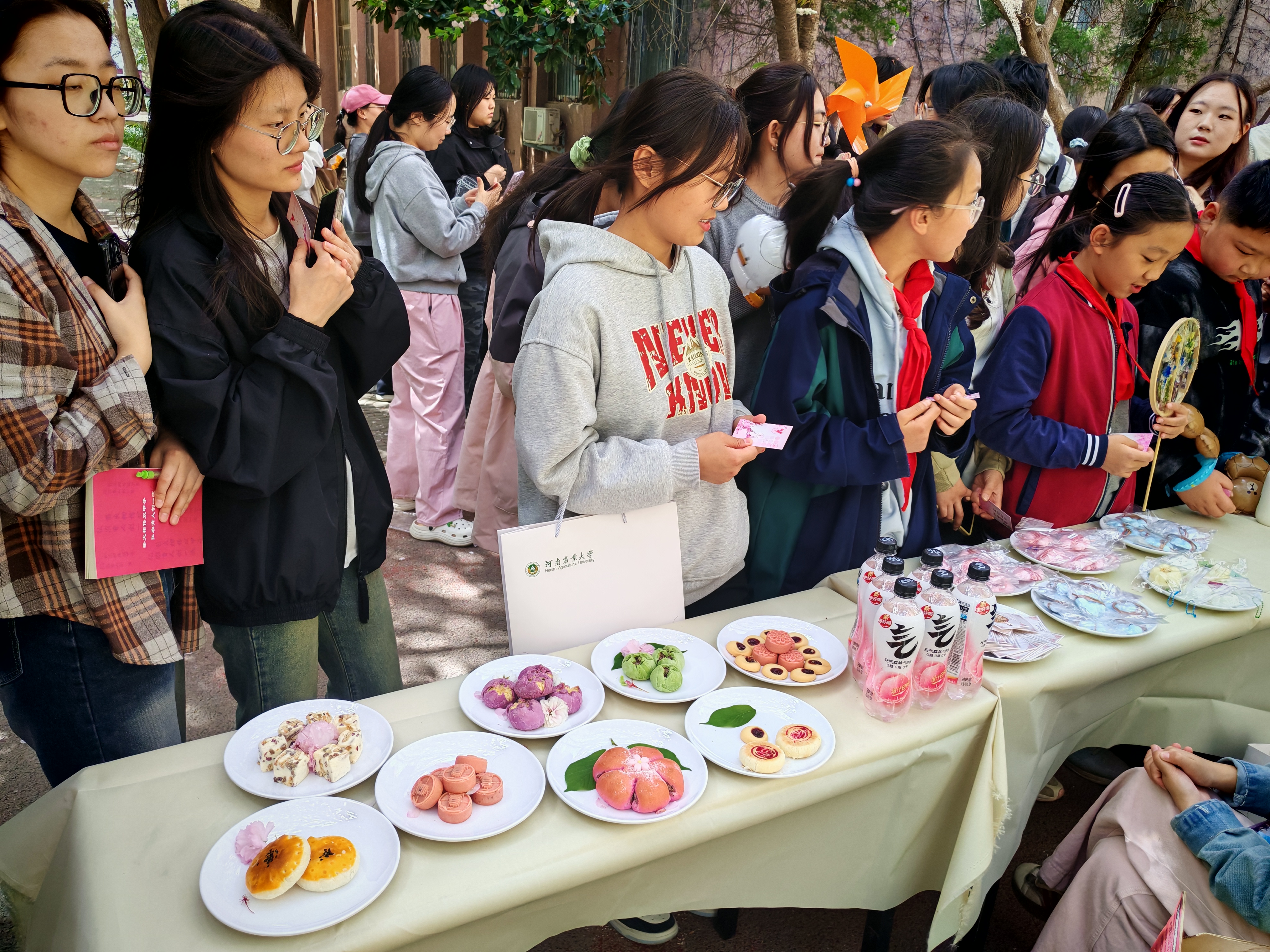 ����������