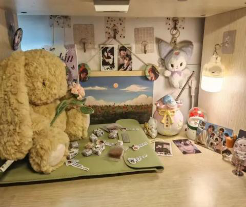 ����������