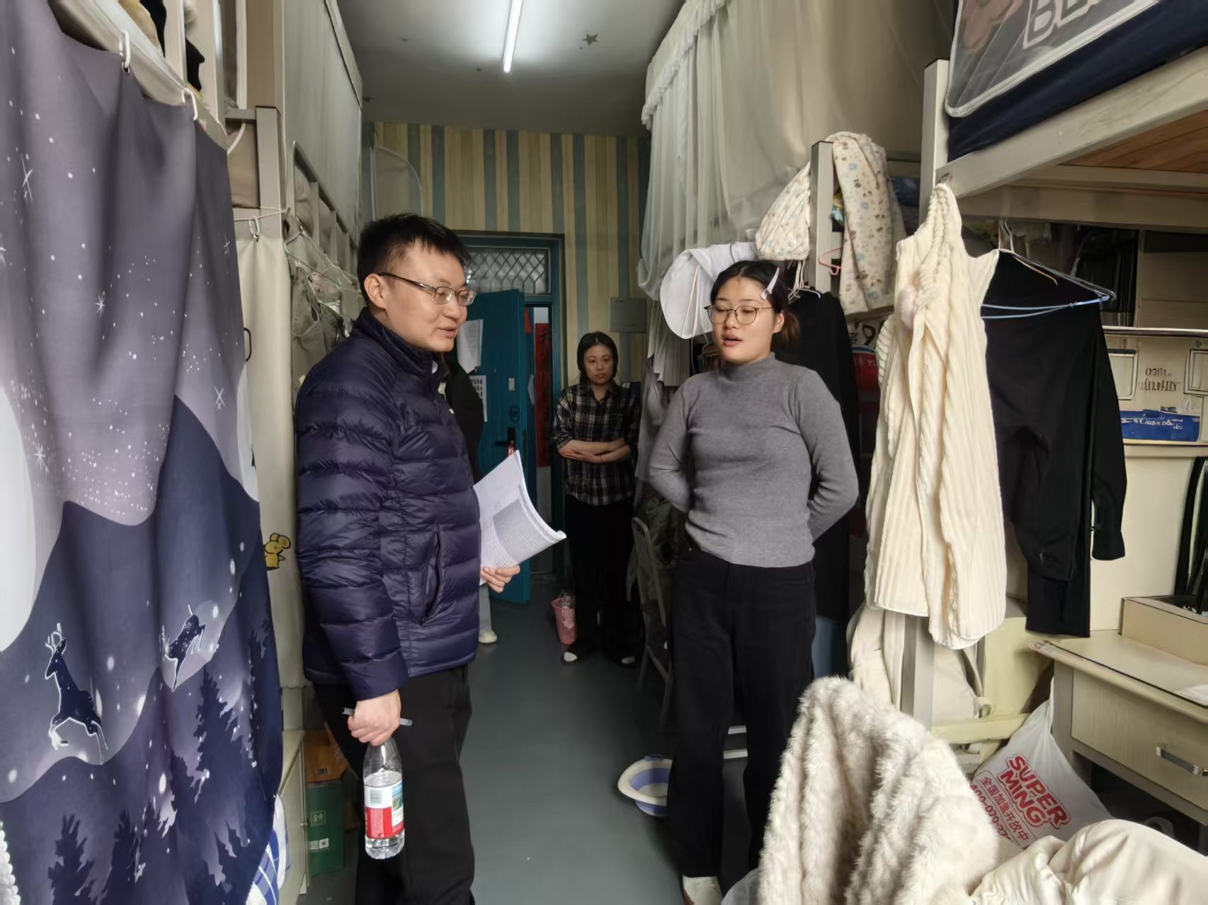 ����������