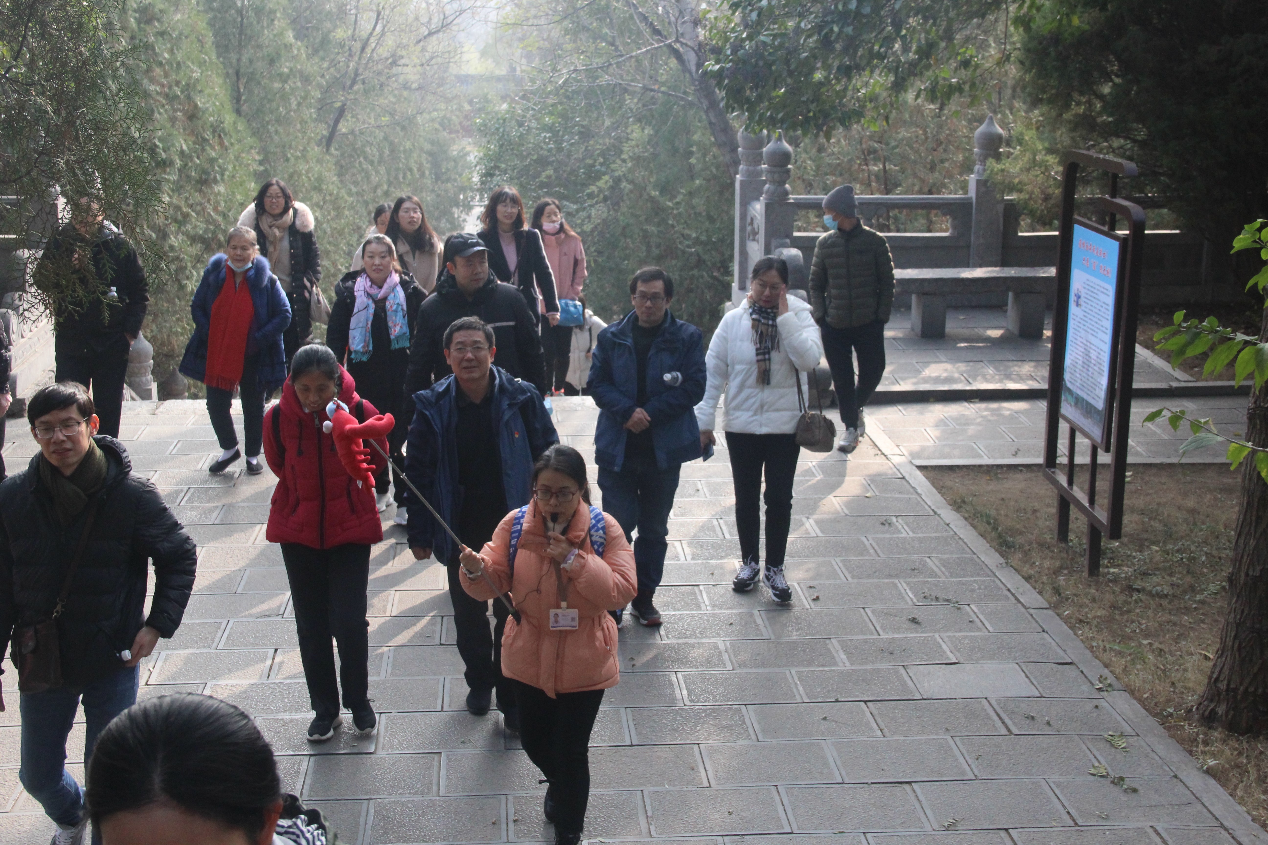 ����������