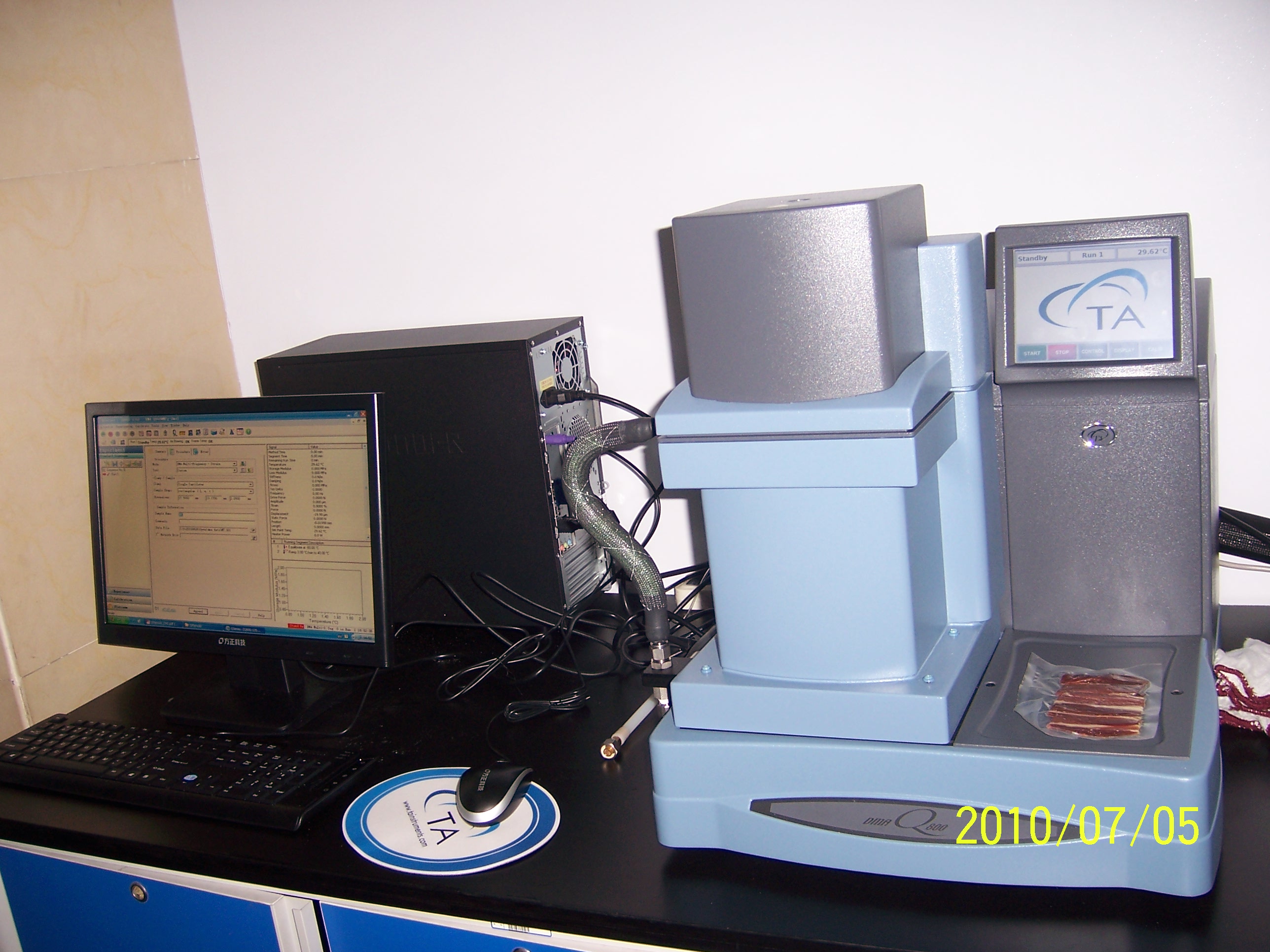 ����������