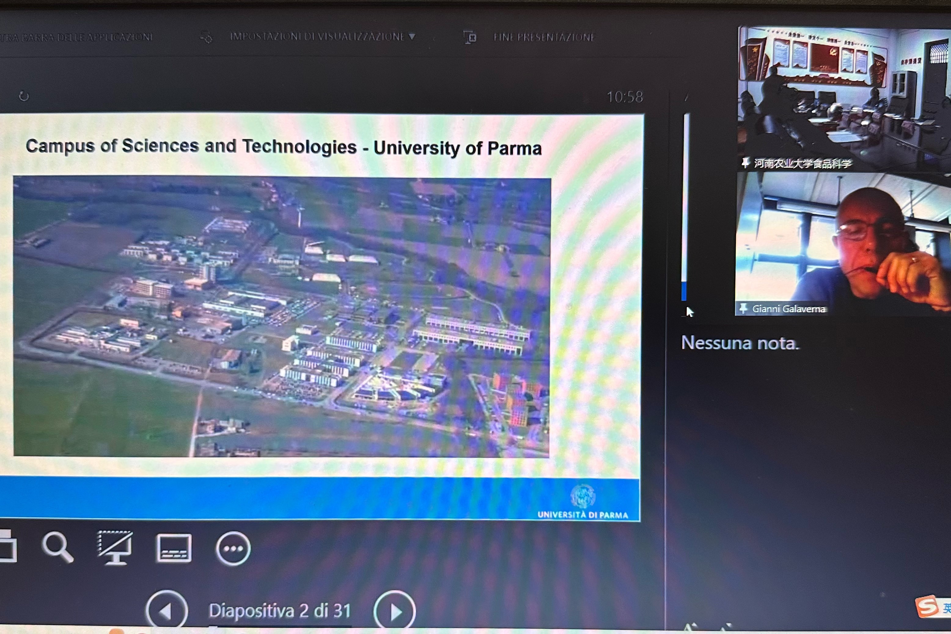 ����������