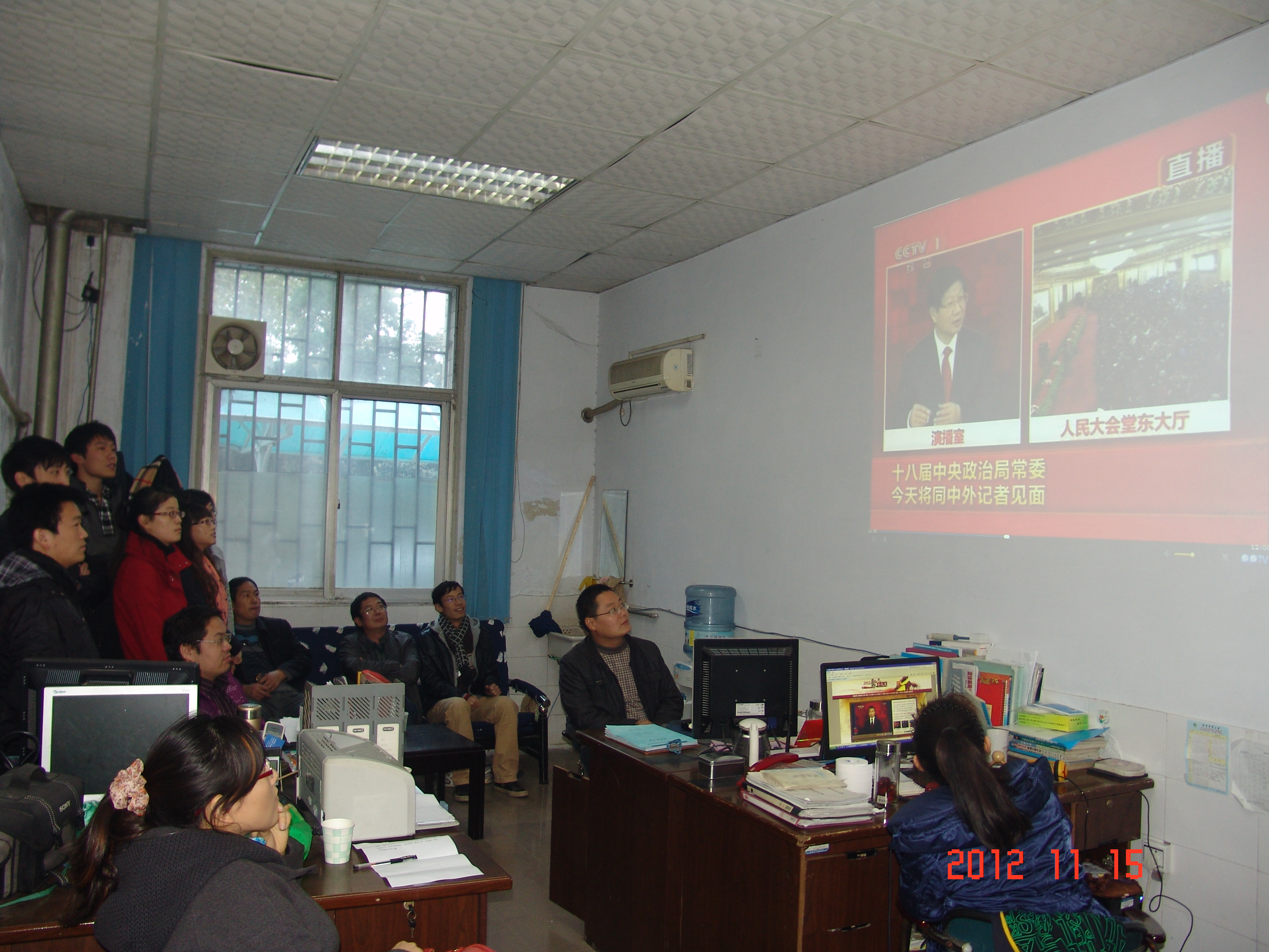 ����������