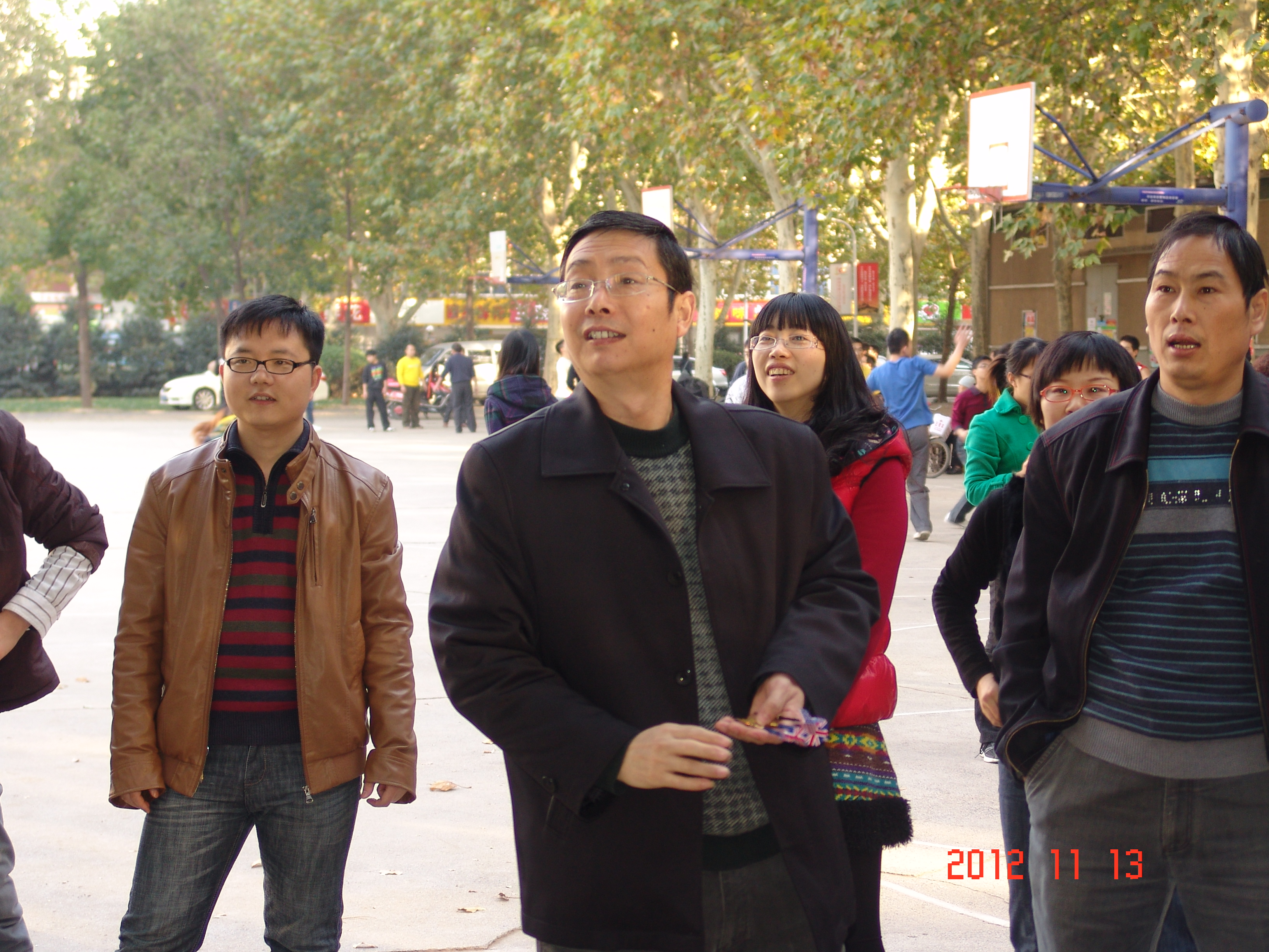 ����������